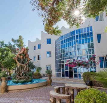 Kish-island-Ghoghnoos